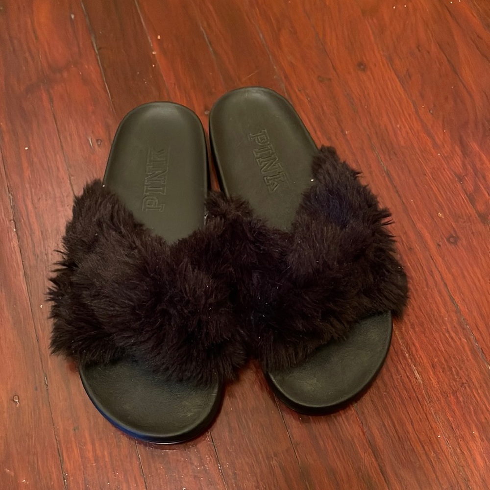 Brand new pink slippers